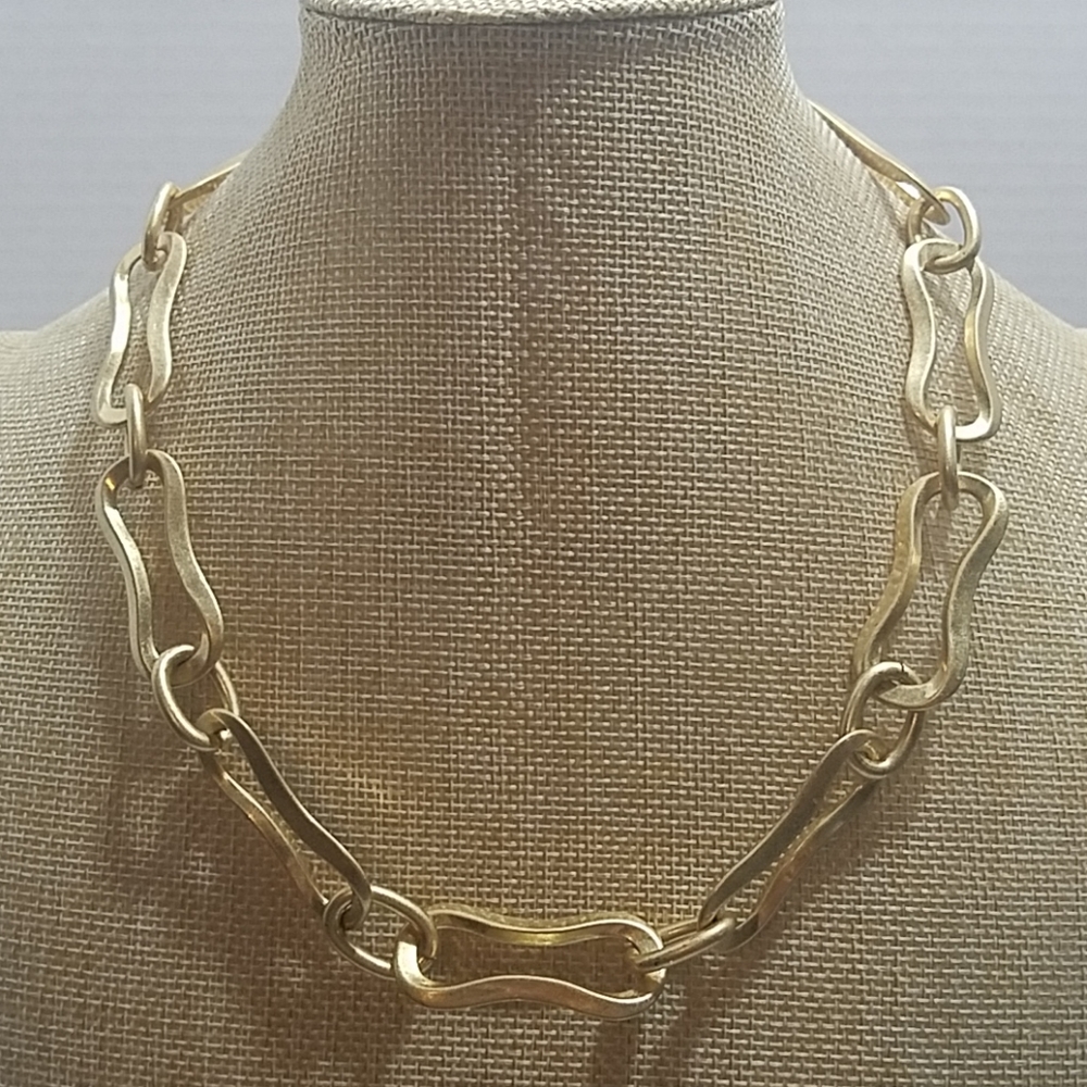 Ann Taylor necklace